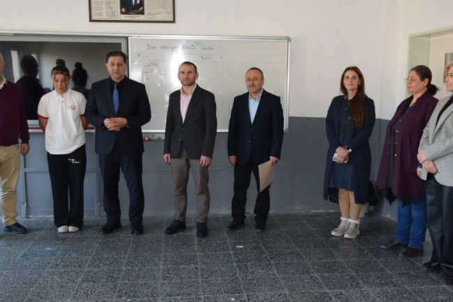 Espiye’de başarılı öğrenciler ödüllendirildi