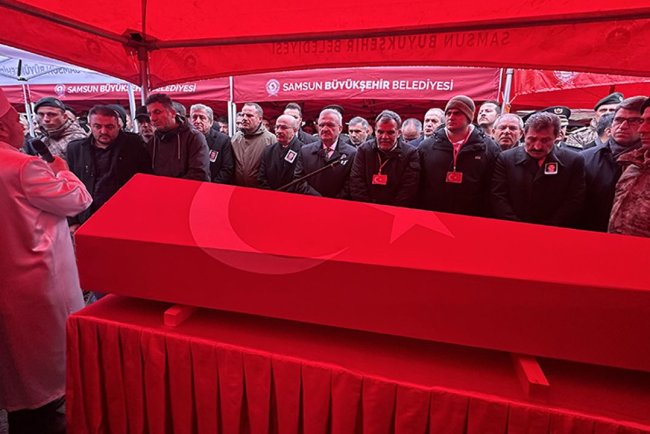 Şehit olan polis memuru Albayrak memleketi Samsun'da defnedildi