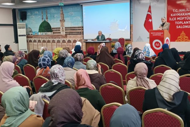 Şanlıurfa'da Kur’an kursu öğreticilerine eğitim semineri başlatıldı