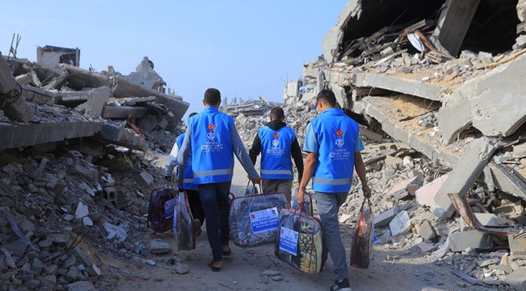 TDV, Gazze'de 5 bin ihtiyaç sahibine kışlık battaniye dağıttı