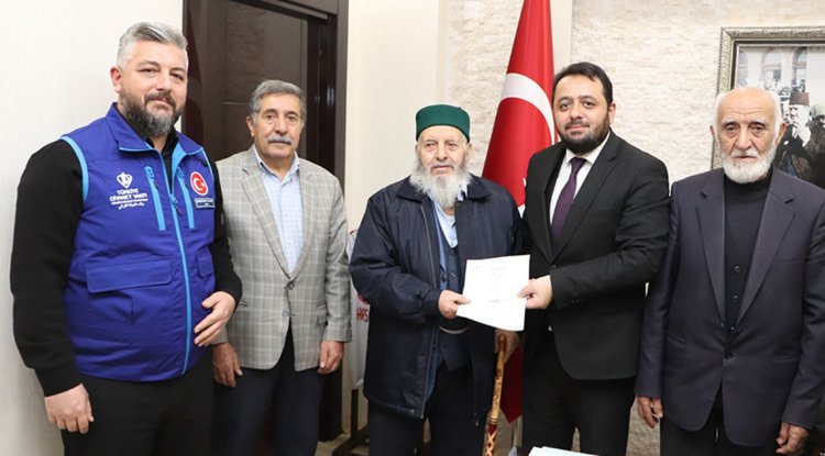 Hafızlık öğrencileri için 1 Milyon bağışladı