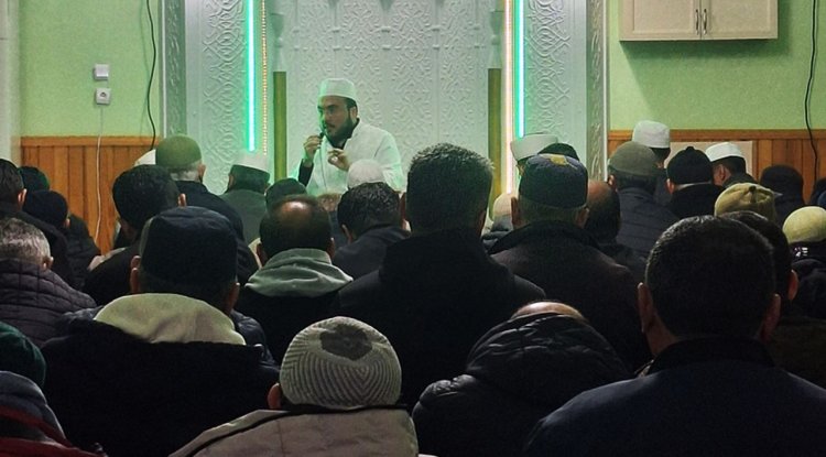 Osmancıklılar sabah namazında buluşuyor