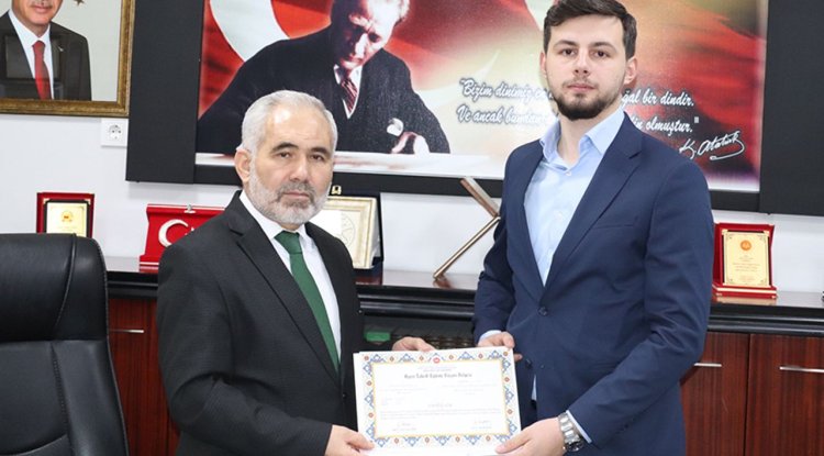 Çankırı'da Aşere Takrib Kursu mezunları belge aldı