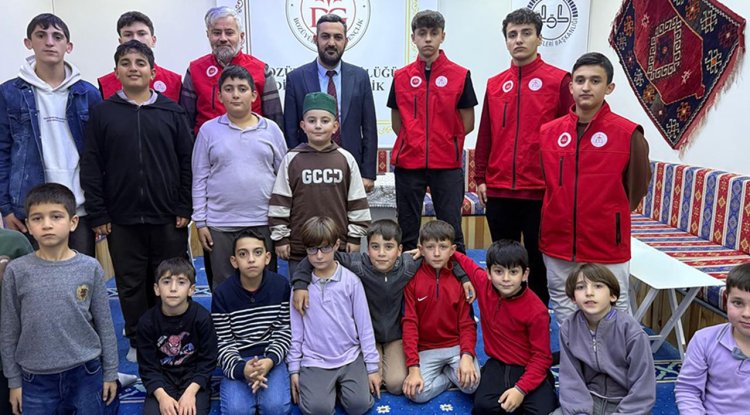 Bozüyük'te genç gönüller çocuk gönüllerle buluştu