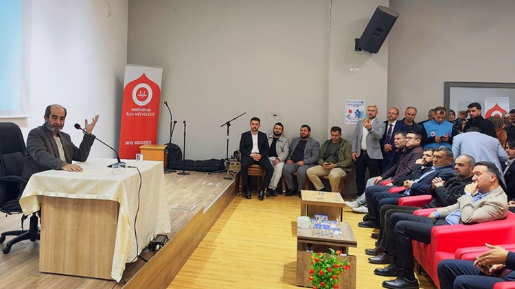 Dr. Demirbağ: İnsanlığın bugün kaybettiği en büyük değer, dürüstlüktür