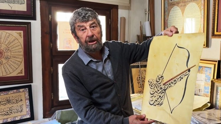 Emekli imam öğrendiği hat sanatında yeni ustalar yetiştiriyor