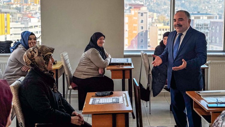 Zonguldak'ta işaret diliyle Kur’an-ı Kerim kursu ilgi görüyor