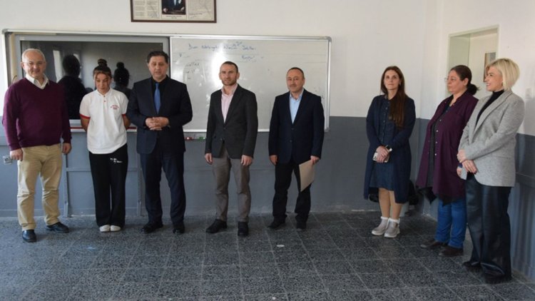 Espiye’de başarılı öğrenciler ödüllendirildi