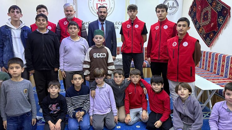 Bozüyük'te genç gönüller çocuk gönüllerle buluştu