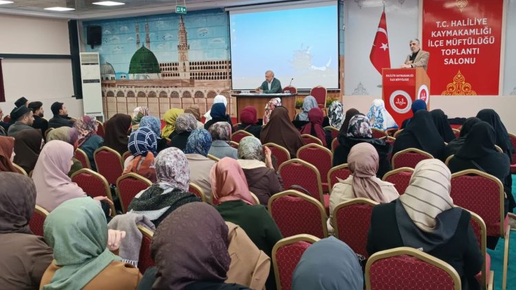 Şanlıurfa'da Kur’an kursu öğreticilerine eğitim semineri başlatıldı